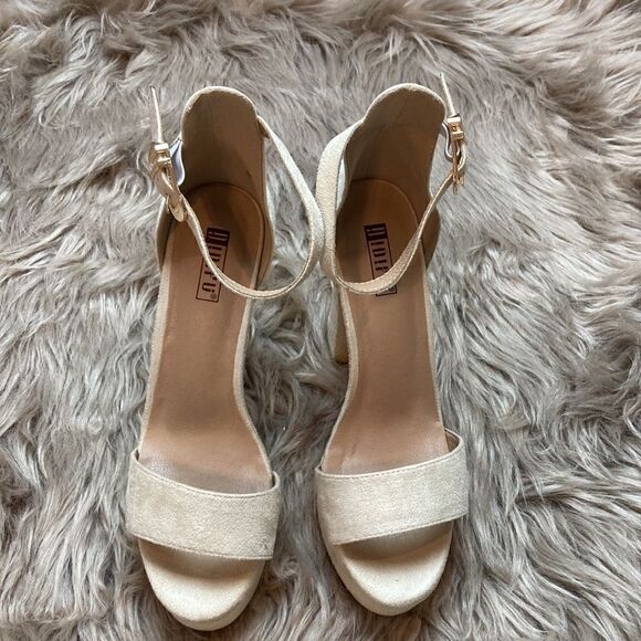 IDIFU Vida Nude Suede Ankle Strap Open-toe Platform Heels - Picture 3 of 10